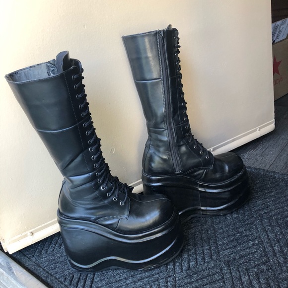 Demonia wave 302 boots 9 - Shoes